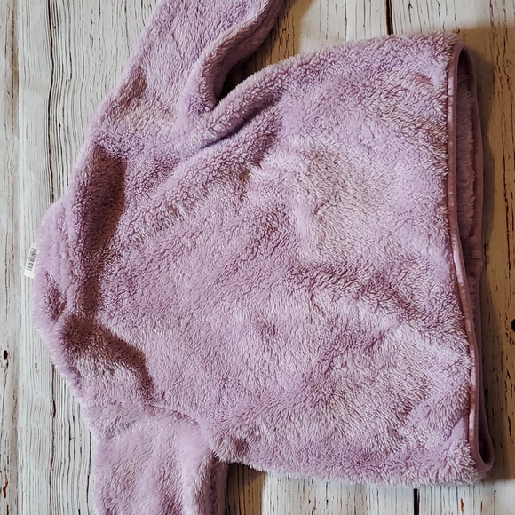 🆕️ UNIQLO KIDS PURPLE FLUFFY JACKET 💜 - Picture 7 of 8